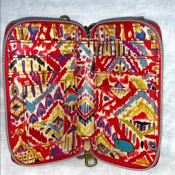 Sakroots Wristlet smartphone holder wallet. - Picture 3 of 3